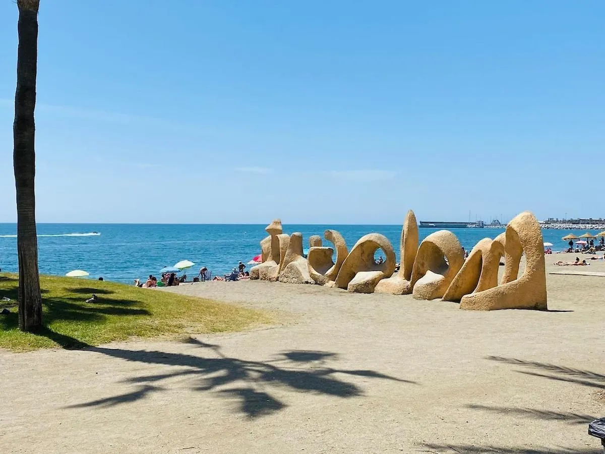 Apartamento Junto A La Playa De La Malagueta Malaga