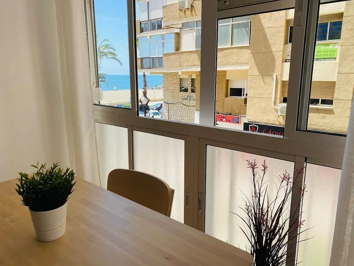 Apartamento Junto A La Playa De La Malagueta Malaga